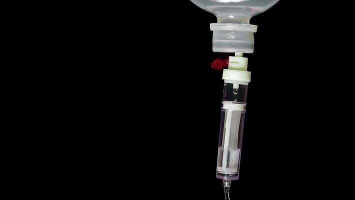 백그라운드 가방 건강 병원 사람없음 치료 약 고통 흐름 환자 긴급 고리 수술 떨어짐 질병 사건 튜브 암 외과 해결 정맥 돌봄 치유 투입 살균 4K HD MP4 해외동영상 클립영상 잡화 감정 컨셉 의학 모션 혈관 동영상 파일형식