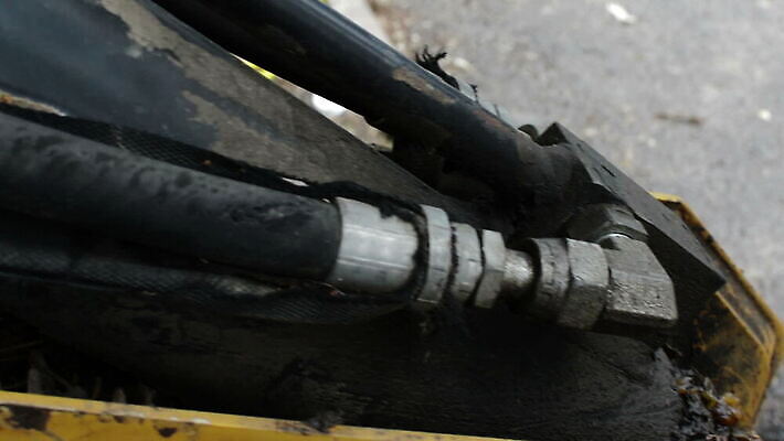 산업 백그라운드 부분 공장 교통시설 사람없음 금속 힘 기계 장비 운전 업무 바퀴 철 묘사 부식 톱니바퀴 복고 롤러 무거움 엔진 기어 공학 모터 그런지 도르래 옛날 철강 MOV 해외동영상 클립영상 교육 교통 공업 모션 재질 작업 무게 시설 동영상 파일형식