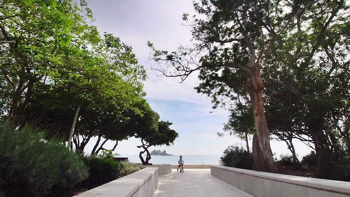 나무 공원 행복 호수 어린이 스포츠 바다 모션 놀이 한명 소년 야외 자전거 기쁨 아기 바퀴 승차 통로 순환 걸음마 몬테네그로 MOV 해외동영상 클립영상 식물 1 공공시설 남자 감정 사람 바이크 동영상 파일형식
