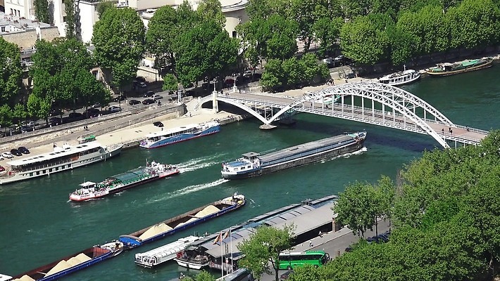 공공시설 유럽 여행 십자가 건축양식 교통시설 안테나 사람없음 건물 강 도시풍경 여행객 탑 금속 프랑스 화물 도시 시간 보트 보행자 재산 승차 크루즈 땅 아치 타운 프랑스어 넘어짐 랜드마크 수도권 양발 옛날 철강 파리(프랑스) 4K 타임랩스 MP4 해외동영상 클립영상 문자 건축물 건축 나라 교통 배_교통 통신 모션 재질 촬영기법 사람 풍경 금융 운송업 시설 지역 동영상 파일형식