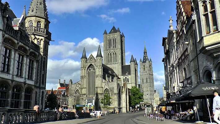 종교 여행 건축양식 사람없음 탑 중세 역사 벨기에 종탑 고딕 랜드마크 숭배 MP4 해외동영상 클립영상 건축물 건축 동영상 서유럽 파일형식