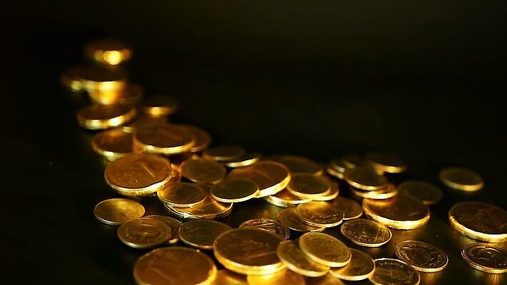 도로 길 컨셉 돈 비즈니스 모션 성공 사람없음 금융 경제 빛 달러 금속 동전 저축 성장 시장 재산 황금 혼합 주식 가격 심볼 오브젝트 투자 이익 보물 유지 고립 관심 섞기 센트 위기 MOV 해외동영상 클립영상 교통시설 재질 동영상 파일형식