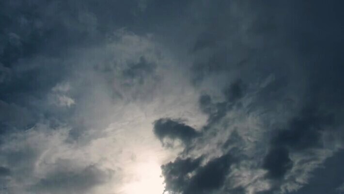 구름 옷 바다 날씨 추상 풍경 사람없음 야외 흐름 안개 흰색 고리 분위기 야간 수증기 번개 예측 폭풍 흐림 뇌우 쓰나미 허리케인 플로리다 타임랩스 MOV 해외동영상 클립영상 자연요소 컬러 컨셉 무늬 촬영기법 미국 자연재해 동영상 해일 파일형식