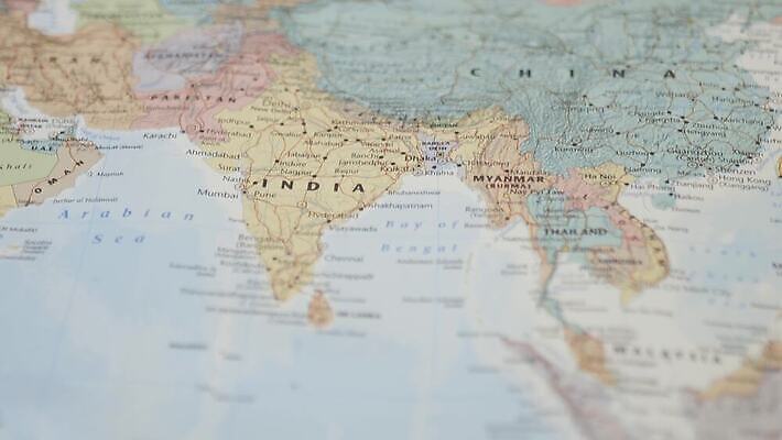 모양 디자인 아시아 종이 지구 바다 컬러 여행 백그라운드 컨셉 지도 학교 안테나 동양인 사람없음 그래픽 파란색 컬러풀 세계 글로벌 지구본 중국 땅 대륙 윤곽 인도네시아 네팔 보여주기 동쪽 동영상 남쪽 말레이시아 방글라데시 아프가니스탄 전국 지리 파키스탄 국경 4K MOV 해외동영상 클립영상 교육 나라 통신 모션 인종 방향 남아시아 파일형식