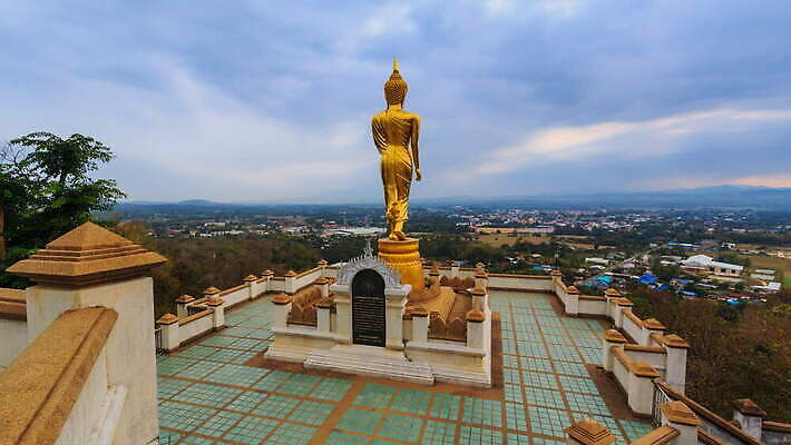 전통 손 아시아 종교 문화 여행 불교 건축양식 태국 자연 하늘 미술 서기 풍경 사람없음 건물 파란색 조각상 교회 놀람 도시 사찰 역사 황금 천연기념물 랜드마크 사방 숭배 옛날 인기 4K 타임랩스 MOV 해외동영상 클립영상 건축물 건축 감정 나라 컬러 종교건축 모션 문화예술 촬영기법 표정 신체부위 조형물 생태계 동영상 파일형식