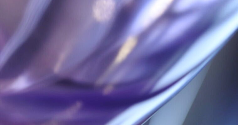 디자인 백그라운드 패턴 유리 추상 조명 미술 사람없음 장식 물 빛 뷰티 반사 노란색 디지털 젖음 추위 물방울 닫기 소프트포커스 브레이크 크리스탈 빗방울 질감 다이아몬드 유리그릇 블러 블러효과 새기다 인공 비어있는 4K MOV 해외동영상 클립영상 자연요소 그릇 컬러 무늬 모션 재질 문화예술 촬영기법 비_날씨 광석 보석 동영상 파일형식 효과