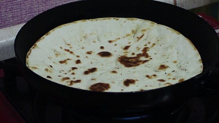 직업 교육 컨셉 비즈니스 텍스트 통신 열쇠 정보기술 사람없음 노트북 컴퓨터 사무실 디지털 검은색 공책 자료 웹 장비 회색 타이핑 키보드 업무 작업실 메시지 닫기 휴대용 심볼 오브젝트 언론 의사소통 입력 키패드 하드웨어 MOV 해외동영상 클립영상 컬러 인터넷 모션 문구용품 기술 전자제품 작업 동영상 파일형식