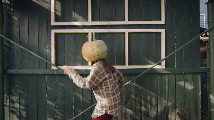 여자 얼굴 백그라운드 컨셉 셔츠 채소 오렌지 자연 호박 성공 휴가 생물 주택 기념 관리 가면 한명 사람 야외 머리 할로윈 가을 시골 등불 춤 무서움 체크무늬 만들기 두통 크리스마스이브 호러 4K MOV 해외동영상 클립영상 1 계절 감정 상의 크리스마스 무늬 과일 모션 문화예술 조명 건물 신체부위 질병 생태계 공포 동영상 파일형식