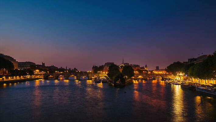 전통문화 여행 건축양식 사람없음 야외 물 관광지 빛 강 반사 새벽 프랑스 도시 빛망울 파리(프랑스) 4K 타임랩스 락다운 MOV 해외동영상 클립영상 자연요소 전통 건축 유럽 문화 촬영기법 동영상 파일형식
