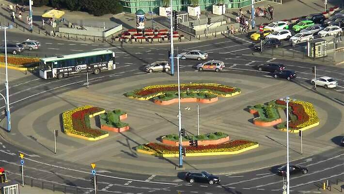 길 이동 교통시설 모션 자동차 거리 버스 사람없음 도시 네트워크 조직 센터 도심 교차로 속도 출퇴근 전차 시스템 대도시 일반 폴란드 방법 선로 통근 바르샤바 MP4 해외동영상 클립영상 유럽 육상교통 교통 컨셉 비즈니스 대중교통 시설 출근 동영상 파일형식