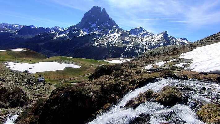 유럽 자연 산 파노라마 풍경 사람없음 야외 컬러풀 프랑스 가을 정상 고도 대서양 내추럴 프랑스어 산악지대 랜드마크 전국 절정 4K MP4 해외동영상 클립영상 문자 계절 나라 바다 컬러 촬영기법 생태계 동영상 파일형식