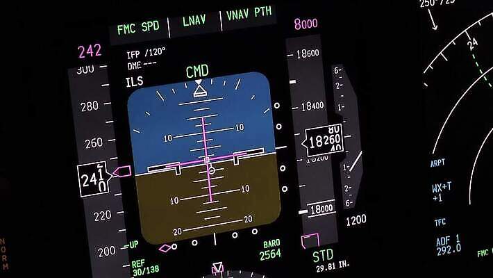 디자인 여행 교통시설 비행기 직장 사람없음 전자제품 컴퓨터 디지털 스크린 모니터 장비 과학기술 정보 기구 판넬 고급 지시 파일럿 고도 항공 속도 상업 제트기 네비게이션 대패 레이더 루트 베어링 자동화 제목 제어 MP4 해외동영상 클립영상 직업 교통 컨셉 회사 항공교통 모션 대중교통 기술 시설 동영상 파일형식