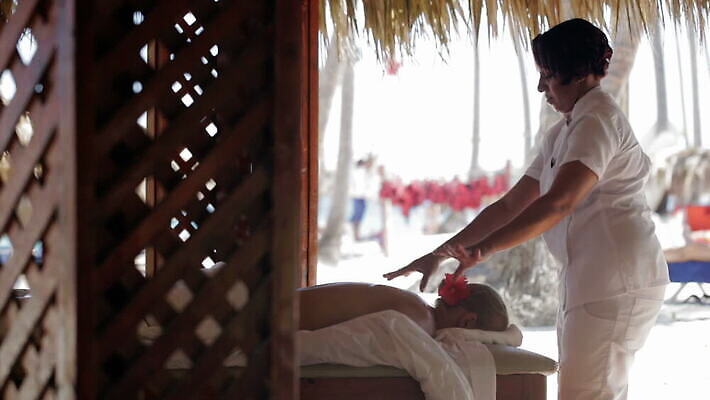 직업 여자 선 휴식 열대 건강 사람 뷰티 상점 스파 덮개 마사지 끝 피부 마사지사 피부관리 시트 테라피 종료 순서 돌봄 바디케어 안마사 치료사 MOV 해외동영상 클립영상 컨셉 모션 신체부위 뚜껑 동영상 파일형식