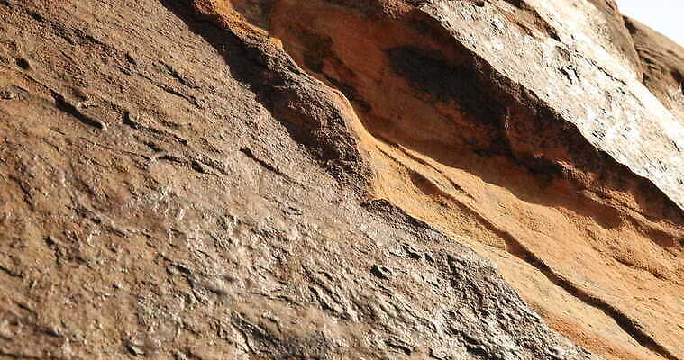 모양 디자인 컬러 조각 과학 백그라운드 패턴 자연 산 사람없음 장식 갈색 금속 수확 거친 동굴 크리스탈 광석 보석 철 발굴 달빛 언덕 질감 꼬리 날것 대리석 다이아몬드 치수 깊이 지질학 호러 화강암 니켈 4K MOV 해외동영상 클립영상 교육 무늬 농업 재료 재질 달 암석 원소 생태계 공포 동영상 파일형식