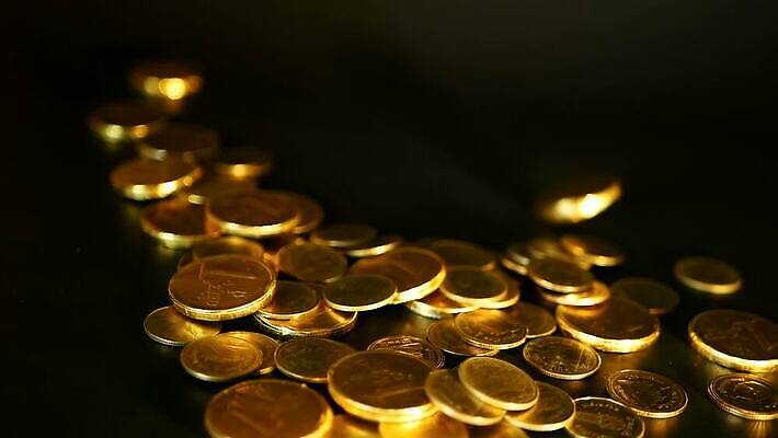 도로 길 컨셉 돈 곡선 비즈니스 사람없음 금융 경제 빛 달러 금속 동전 저축 성장 시장 재산 황금 구부린 혼합 주식 수줍음 오브젝트 회전 투자 동쪽 보물 회계 진행 고립 센트 위기 자금 접기 MOV 해외동영상 슬로모션 클립영상 감정 선 교통시설 모션 재질 촬영기법 방향 동영상 파일형식