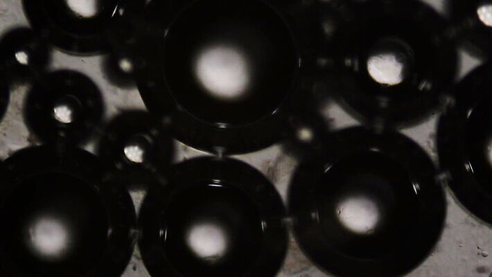 모양 과학 백그라운드 패턴 모션 표면 추상 현미경 미술 사람없음 물 빛 반사 우주 검은색 거품 흐름 흰색 물방울 액체 그룹 실험실 확대 기름 보석 아래 질감 덮기 비누 공상 특별함 화학물질 MOV 해외동영상 클립영상 자연요소 음식 컬러 컨셉 무늬 문화예술 실험기구 실험 위생용품 화학 광석 방향 위치 동영상 파일형식