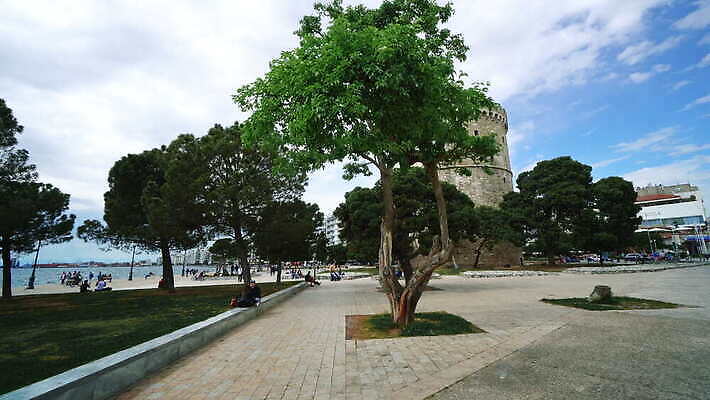 유럽 포스터 벽 여행 백그라운드 건축양식 벽지 하늘 유물 사람없음 건물 파란색 도시풍경 탑 항구 바위 흰색 깃발 도시 원형 신용카드 센터 중세 역사 지중해 심볼 그리스 박물관 그리스인 천연기념물 그런지 랜드마크 마케도니아 명승지 발칸반도 옛날 제국 4K MOV 해외동영상 클립영상 도형 서양인 전통 건축물 건축 나라 바다 컬러 교통시설 풍경 금융 돌_바위 동영상 파일형식 남유럽