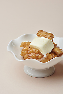 포토 JPG 스튜디오촬영 그릇 아이스크림 실내 사람없음 달콤 약과 전통다과 분홍색배경 국내포토 식기 분홍색 백그라운드 디저트 내부 전통음식 맛 다과 파일형식