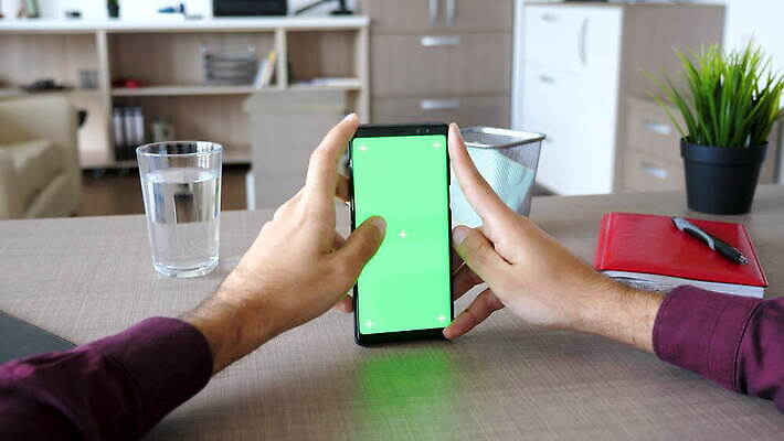 라이프스타일 손 인터넷 비즈니스 손가락 모바일 주택 세포 사람없음 초록색 전자제품 스마트폰 핸드폰 스크린 터치 잡기 발표 어플리케이션 무선전화기 스마트 거짓 고립 터치스크린 목업 크로마키 4K MOV 해외동영상 클립영상 컬러 컨셉 모션 건물 생활 신체부위 스마트기기 전화기 동영상 파일형식