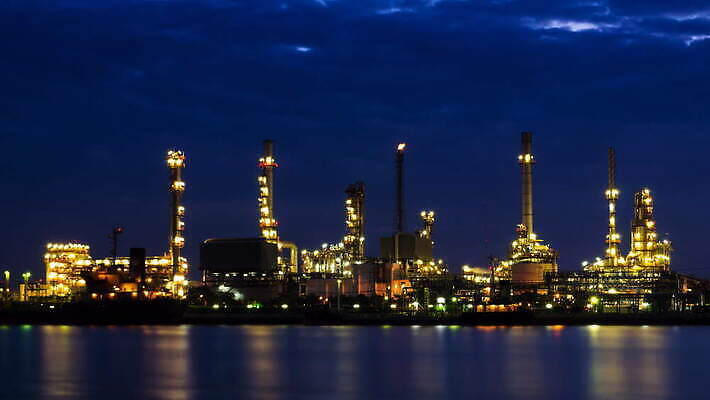 산업 공장 굴뚝 사람없음 야외 강 4K 타임랩스 MOV 해외동영상 클립영상 공업 촬영기법 동영상 파일형식