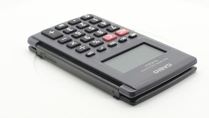 디자인 교육 백그라운드 컨셉 돈 인터넷 비즈니스 학교 탁자 사람없음 금융 경제 컴퓨터 사무실 펜 디지털 검은색 자료 웹 장비 계산기 흰색 키보드 업무 수학 계산 심볼 책상 오브젝트 사인 보고서 전자 회계 계좌 고립 세금 엘리먼트 예산 카운트 비용 MOV 해외동영상 클립영상 컬러 가구 교과목 문구용품 전자제품 필기구 작업 재산 동영상 파일형식