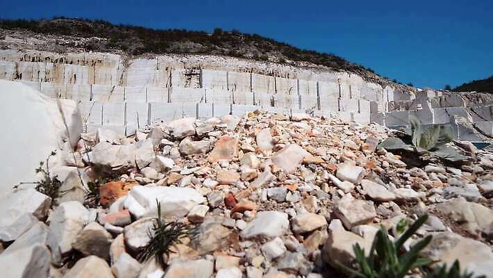 계절 유럽 호수 백그라운드 자연 파노라마 사람없음 야외 물 평화 고요 블록 탐험 흰색 시골 연못 버리기 발굴 언덕 상업 대리석 암초 방문 마케도니아 발칸반도 웅장함 지질 지질학 채석 케일 4K MP4 해외동영상 클립영상 자연요소 교육 나라 컬러 컨셉 채소 재료 모션 촬영기법 생태계 동영상 파일형식 남유럽