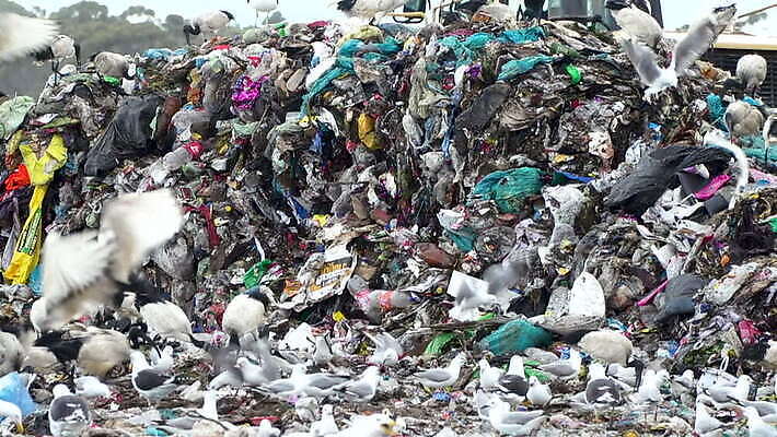 산업 사람없음 쌓기 환경 기계 재활용 환경오염 오염 보호 쓰레기 폐기물 플라스틱 땅 거절 불도저 생태계 짐차 한조각 흙더미 낭비 경영 고물상 생태학 처리 MOV 해외동영상 클립영상 1 교육 컨셉 비즈니스 모션 자동차 재질 흙 중장비 친환경 동영상 파일형식 더미