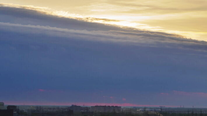구름 분홍색 여행 백그라운드 자연 하늘 따뜻함 풍경 사람없음 빨간색 여름 황혼 일몰 새벽 안개 디스크 황금 야간 시베리아 수평선 4K MOV 해외동영상 클립영상 자연요소 계절 컬러 날씨 노을 질병 생태계 동영상 파일형식