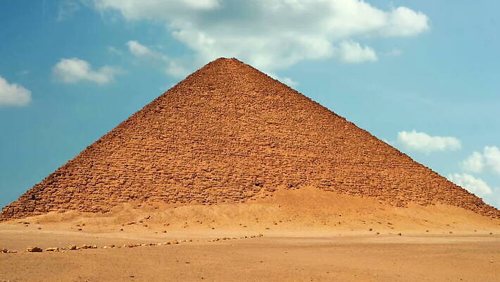 구름 전통 문화 여행 유적 건축양식 아프리카 하늘 건조 이집트 풍경 사람없음 조각상 여행객 활발 사막 골동품 바위 무덤 역사 기자 재산 폐허 피라미드 낙타 천연기념물 고고학 랜드마크 옛날 카이로 파라오 파멸 MOV 해외동영상 클립영상 자연요소 직업 건축물 교육 건축 나라 컨셉 포유류 사람 금융 조형물 돌_바위 동영상 파일형식 소멸