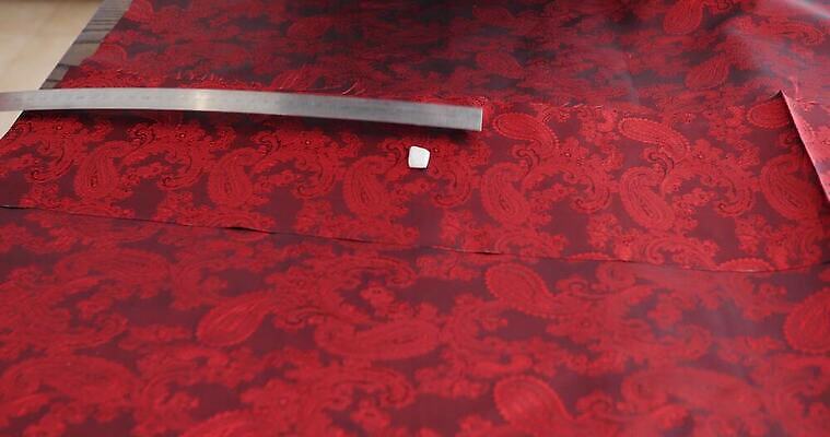 템플릿 직업 디자인 옷 산업 백그라운드 꽃무늬 패턴 비즈니스 탁자 실내 한명 사람 정장 장식 빨간색 컬러풀 공구 직물 업무 화려 실 클래식 묘기 바느질 가죽 디자이너 천 질감 복고 장인 재단 솜씨 페이즐리 환상 스타일 벡터 반복 4K MP4 해외동영상 클립영상 1 꽃 컬러 가구 컨셉 무늬 내부 도구 작업 동영상 파일형식