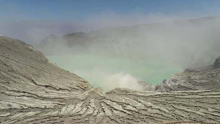 아시아 호수 자연 하늘 산 사람없음 안개 연기 화산 인도네시아 분화구 가스 신맛 유황 조감도 4K MOV 해외동영상 클립영상 나라 날씨 맛 생태계 동영상 파일형식