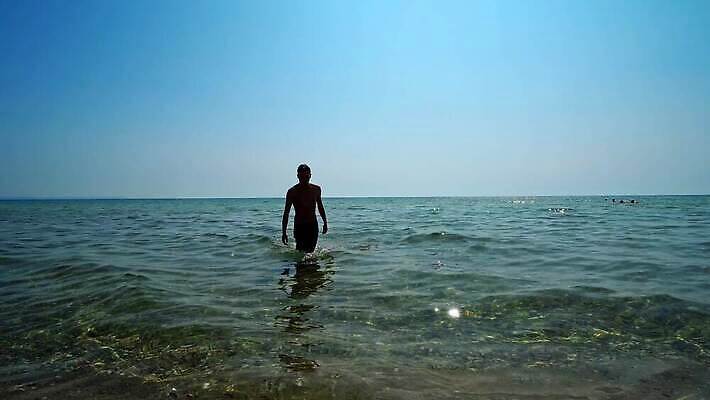 남자 스포츠 파도 바다 여행 모션 자연 출입구 풍경 사람없음 야외 물 여름 파란색 운동 힘 산책 에너지 서핑 떨어짐 위험 시원함 근육질 태평양 분무기 서퍼 단절 마이애미 4K MP4 해외동영상 클립영상 자연요소 계절 컬러 컨셉 근육 휴식 운동선수 건강 사람 수상스포츠 몸매 생태계 동영상 파일형식