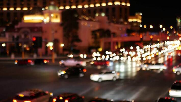 도로 상징 패턴 자동차 리조트 추상 불꽃 사람없음 아웃포커스 장식 빛 도시풍경 축제 미국 황혼 도박 야간 소프트포커스 위험 심볼 카지노 방문 빛망울 강렬 카피스페이스 유흥 4K 깜빡이다 MP4 해외동영상 클립영상 자연요소 길 육상교통 컨셉 북아메리카 무늬 교통시설 불 촬영기법 풍경 일몰 공백 도시 동영상 파일형식