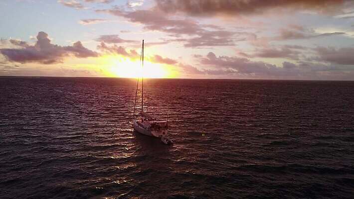 바다 요트 사람없음 태양 4K MOV 해외동영상 클립영상 자연요소 배_교통 동영상 파일형식