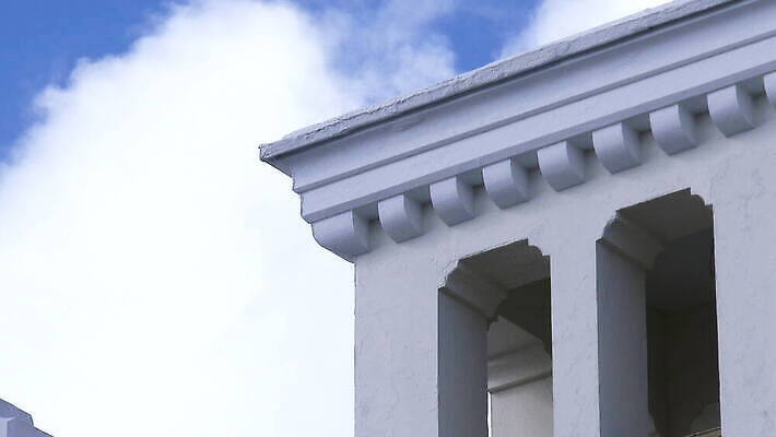 해외 모래 바다 섬 여행 건축양식 자연 휴가 영국 협상 풍경 사람없음 건물 여름 여행객 침묵 만 역사 산호초 조선소 박물관 영토 해군 타운 대서양 다도해 랜드마크 식민지 이국적 터키석 파라다이스 4K MOV 해외동영상 클립영상 건축물 계절 건축 유럽 산업 비즈니스 군대 사람 소리 도시 수중식물 보석 생태계 동영상 파일형식