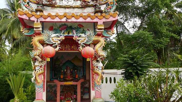 전통 아시아 종교 문화 컬러 조각 백그라운드 불교 건축양식 생물 저울 미술 경비 동양인 사람없음 건물 장식 컬러풀 조각상 머리 축제 중국 힘 기도 용 축하 사찰 큼 수집 연도 묘사 사인 신성 신앙심 이국적 스타일 춘절 4K MP4 해외동영상 클립영상 건축물 명절 건축 나라 컨셉 종교건축 문화예술 안전 인종 신체부위 조형물 보호 크기 중국전통 동영상 파일형식