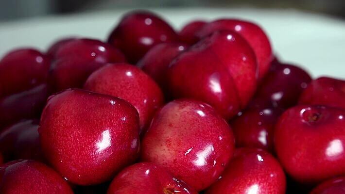 열매 음식 백그라운드 농업 다이어트 과일 탁자 디저트 건강 사람없음 빨간색 바구니 정원 식사 신선 체리 사발 달콤 맛 유기농 날것 내추럴 숙성 채식주의자 많음 맛있는 4K MP4 해외동영상 클립영상 식물 웰빙 산업 컬러 가구 컨셉 사기그릇 채식 동영상 파일형식