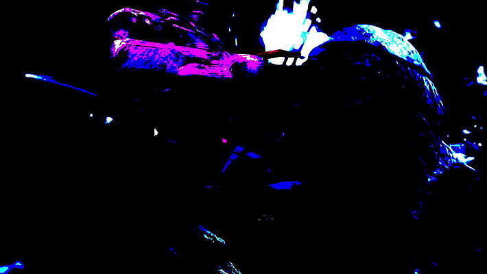 디자인 선 백그라운드 컨셉 사람없음 컴퓨터그래픽 그래픽 빨간색 파란색 빛 3D 디지털 어둠 죽음 유령 무서움 악마 만들기 공포 공상 겹침 지하 활기 애니메이션 빛망울 나쁜 광 그런지 몬스터 블러효과 스펙트럼 악몽 엘리먼트 특별함 호러 좀비 소름 오싹 효과 비어있는 MOV 해외동영상 클립영상 감정 컬러 모션 디지털합성 동영상 블러 파일형식