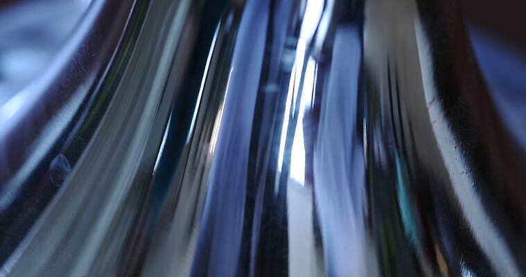 디자인 컬러 백그라운드 패턴 유리 추상 조명 미술 사람없음 장식 물 뷰티 반사 노란색 디지털 젖음 추위 황금 닫기 소프트포커스 브레이크 크리스탈 빗방울 질감 다이아몬드 유리그릇 블러 블러효과 새기다 인공 비어있는 4K MOV 해외동영상 클립영상 자연요소 그릇 무늬 모션 재질 문화예술 촬영기법 비_날씨 광석 보석 동영상 파일형식 효과