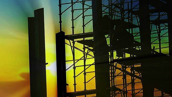 직업 건축물 남자 실루엣 산업 여행 하늘 부동산 노동자 새로움 안전 사람 사람없음 야외 건물 태양 일출 동남아시아 일몰 건설현장 성장 작업 망치 위험 바쁨 베트남 라오스 개발 패닝샷 건설근로자 타임랩스 MOV 해외동영상 클립영상 자연요소 건축 아시아 컨셉 건설업 촬영기법 노을 공구 재산 동영상 파일형식