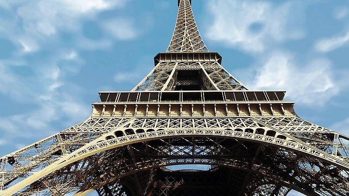 구름 외관 유럽 여행 건축양식 하늘 휴가 풍경 사람없음 여름 파란색 빛 도시풍경 노란색 여행객 탑 금속 낭만 프랑스 도시 시간 야간 에펠탑 철 심볼 천연기념물 프랑스어 랜드마크 수도권 파리(프랑스) 4K 타임랩스 MP4 해외동영상 클립영상 자연요소 문자 건축물 계절 건축 나라 컬러 컨셉 재질 촬영기법 사람 지역 파리 동영상 파일형식