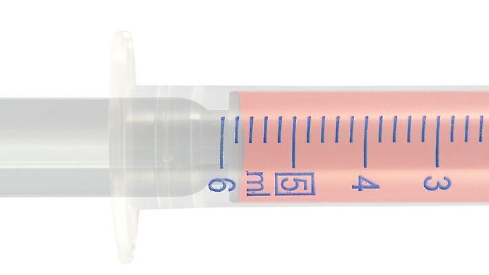 건강 병원 주사기 사람없음 치료 약 간호사 투명 액체 실험실 바이러스 질병 일회용 플라스틱 약국 날카로움 감염 슛 주사약 고립 돌봄 마약 면역력 백신 복용 예방접종 인슐린 전염병 코로나바이러스 4K MOV 해외동영상 클립영상 의학 의료기기 모션 재질 실험 의료진 동영상 접종 파일형식
