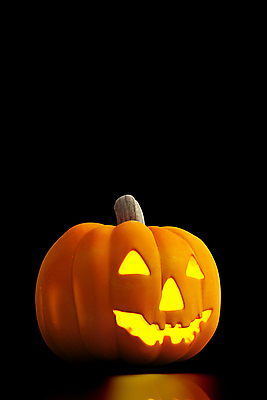 PSD 편집 편집이미지 사람없음 빛 3D소스 3D 검은색 할로윈 무서움 디지털합성 오브젝트 공포 잭오랜턴 편집소스 편집3D 감정 컬러 파일형식