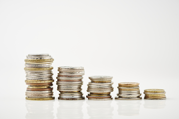 포토 JPG 스튜디오촬영 비즈니스 실내 사람없음 금융 경제 쌓기 동전 재테크 흰배경 동전탑 국내포토 백그라운드 돈 모션 내부 흰색 파일형식