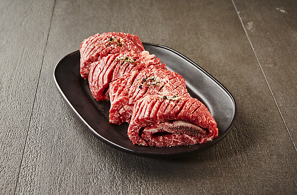 포토 JPG 실내 생고기 사람없음 소갈비 갈색배경 국내포토 백그라운드 육류 내부 갈색 소고기 파일형식