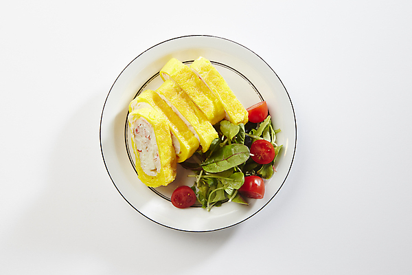 포토 JPG 방울토마토 사람없음 샐러드 흰배경 계란말이 맛살 샐러드채소 맛살달걀말이 국내포토 음식 백그라운드 토마토 채소 흰색 계란요리 파일형식