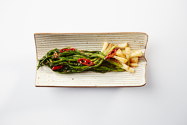 포토 JPG 한식 반찬 사람없음 흰배경 파김치 쪽파 국내포토 음식 백그라운드 김치 흰색 파 파일형식