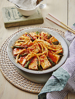 포토 JPG 반찬 양파 사람없음 매움 두부 대파 두루치기 두부조림 국내포토 음식 채소 맛 파 조림 파일형식