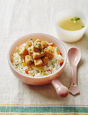 포토 JPG 사람없음 아웃포커스 연어 볶음밥 장국 연어덮밥 국내포토 음식 촬영기법 어류 국 파일형식