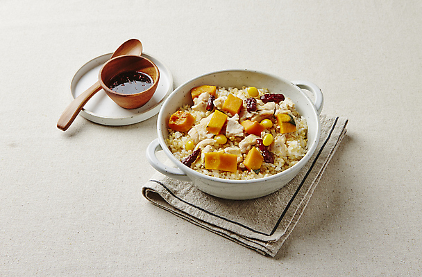 포토 JPG 회색배경 사람없음 닭고기 양념 대추 단호박 돌솥밥 영양밥 은행열매 국내포토 열매 백그라운드 호박 밥 육류 회색 파일형식